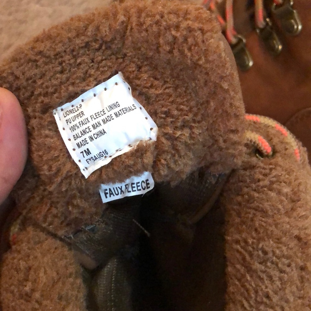 Boots - Picture 4 of 4